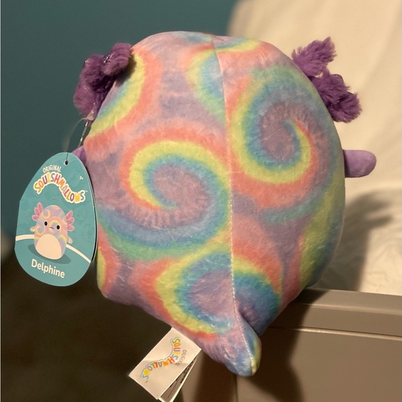 NWT’s Tie Dye swirls pattern Delphine the Axolotl Squishmallow 7.5 inch - Picture 7 of 7